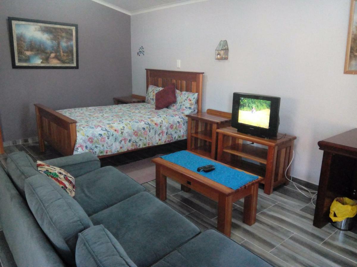 Otentik Guesthouse Mbabane Ngoại thất bức ảnh